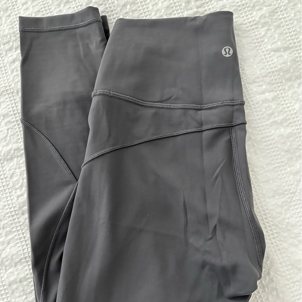 Lululemon grey leggings Soul